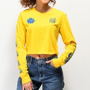 Long sleeve crop top 💛